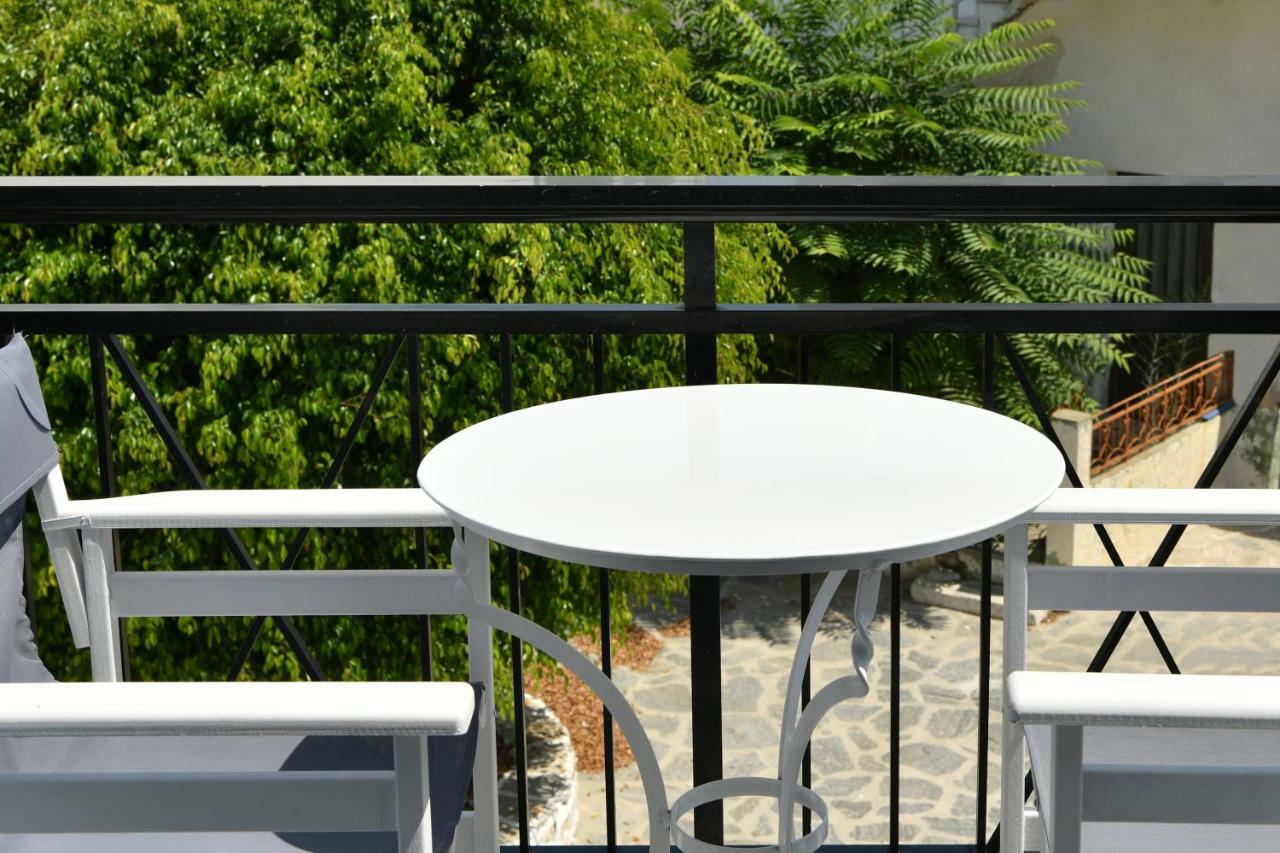 Soleya Suites Páros Zewnętrze zdjęcie